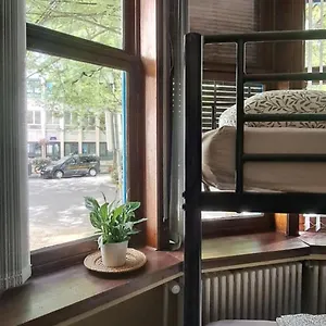 Smallfunnyworld Hostal Bruselas